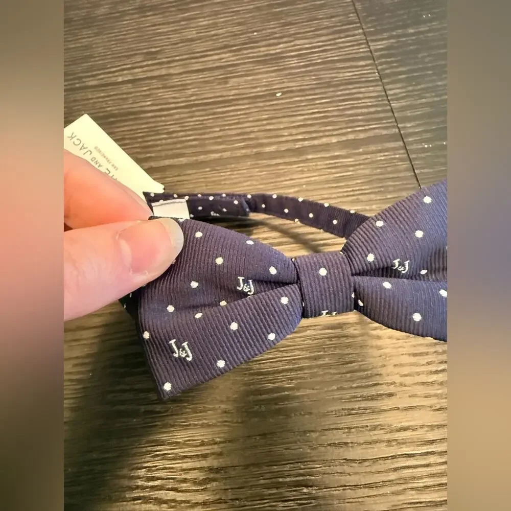 NWT Janie and Jack Navy Blue Bowtie Kid's Polka Dot Monogram Bowtie Velcro